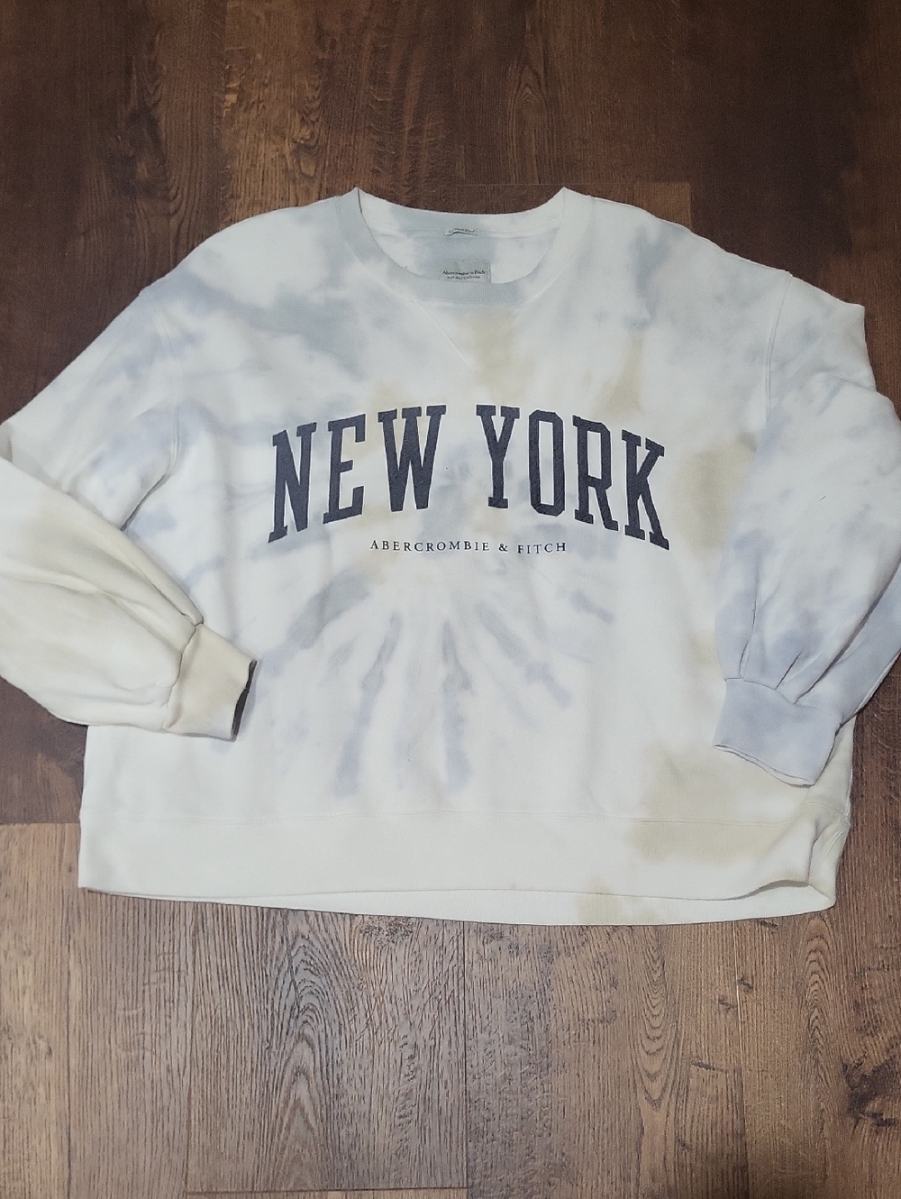 Abercrombie & Fitch White Tie-Dye 'New York' Crewneck Sweatshirt Size XL